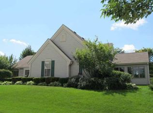 1151 River Place Blvd, Waukesha, WI 53189