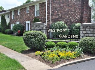 4820 Westmar Ter APT 8, Louisville, KY 40222