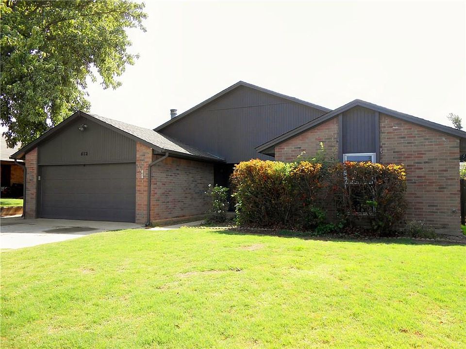 1st image of 612 Conestoga Dr