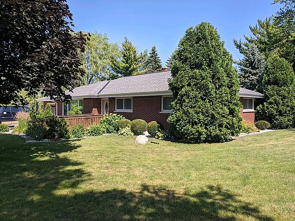 3rd image of 16089 W Top O Hill Dr