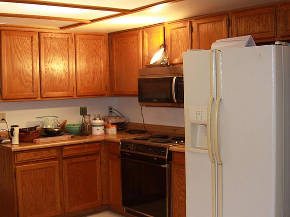 3rd image of 19128 N 97th Ln