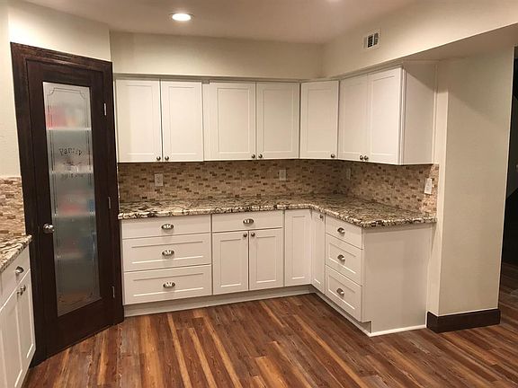 5th image of 2520 San Bernard Dr