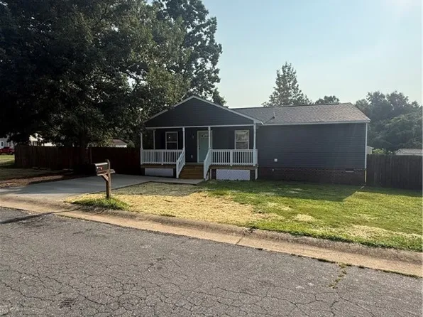 2501 Merriewood Ridge Ct, North Chesterfield, VA 23237