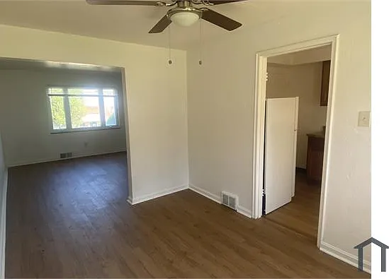 2 bed, 800 sqft, $1,275 — Photo 3