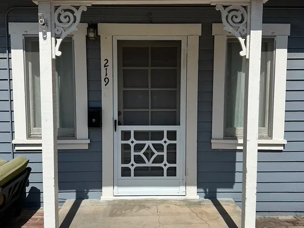 219 N Glassell St #219, Orange, CA 92866