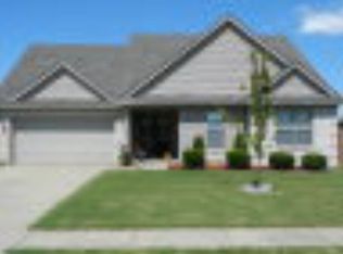 812 Rue Chateau Dupre Dr, Marion, AR 72364