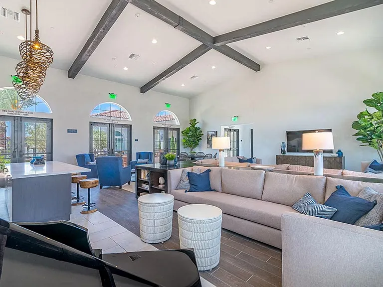 Montecito at Carlsbad — Photo 33