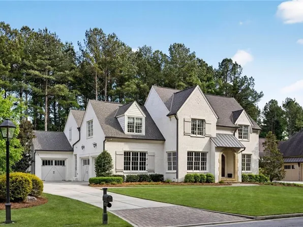 688 Crescent River Pass, Suwanee, GA 30024