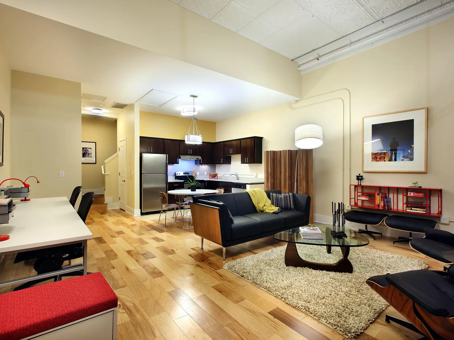 Division Park Apartments — Photo 1