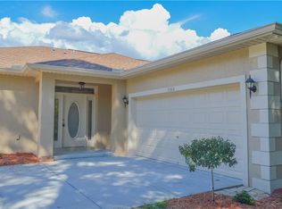 7360 Madrid Rd, Weeki Wachee, FL 34613