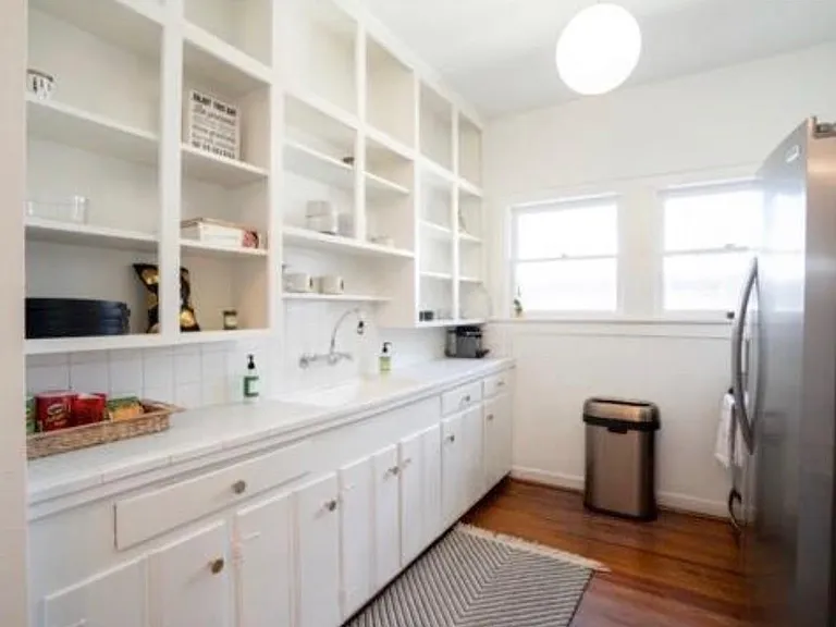 429 Hawthorne St #8 — Photo 3