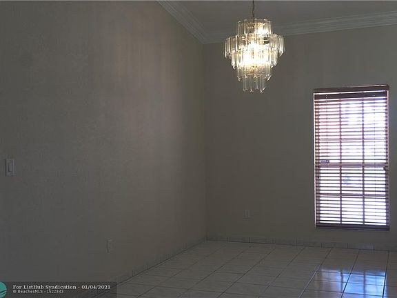 4th image of 9121 N Lake Miramar Cir