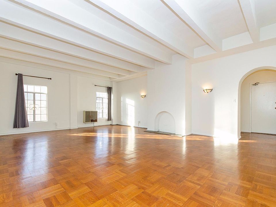 1st image of 848 S Oxford Ave APT 101