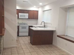 2510 Heritage Colony Dr, Webster, TX 77598