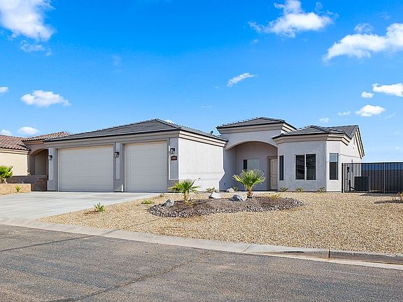 3rd image of 1995 S Winterhaven Way