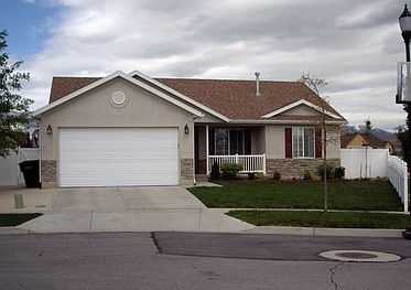 1st image of 8438 S Oak Farms Dr