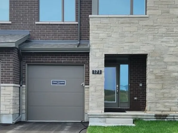 171 Bliss Cres, Ottawa, ON K2V 0T5