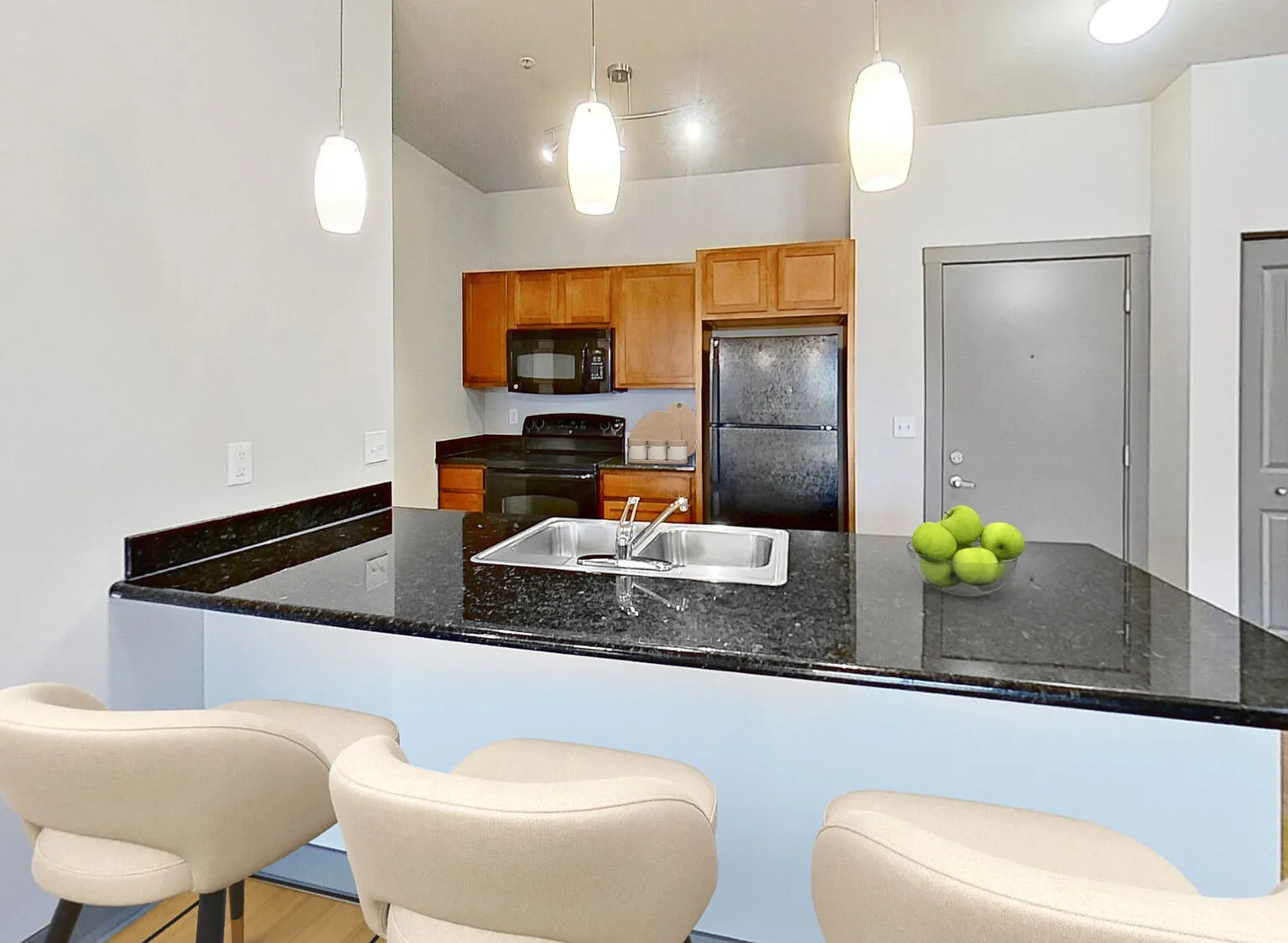 Stadium District Apartments — Photo 1