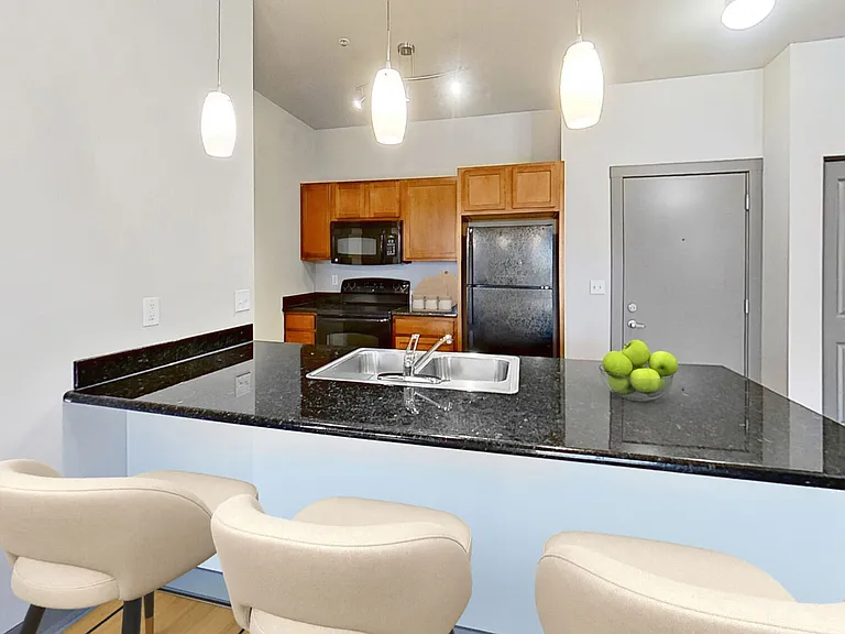 Stadium District Apartments — Photo 1