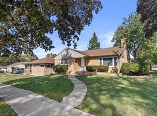 2600 W High St, Racine, WI 53404