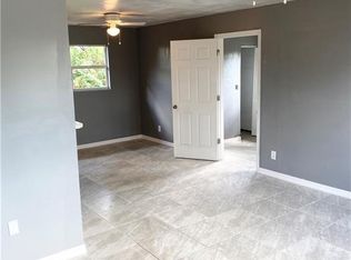 2504 35th St SW, Lehigh Acres, FL 33976