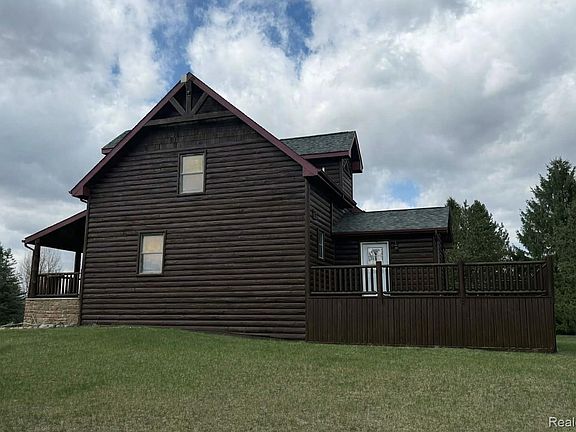 4th image of 4765 Mertz Rd
