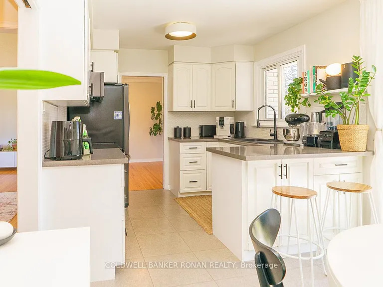 11 Pratt Rd — Photo 7