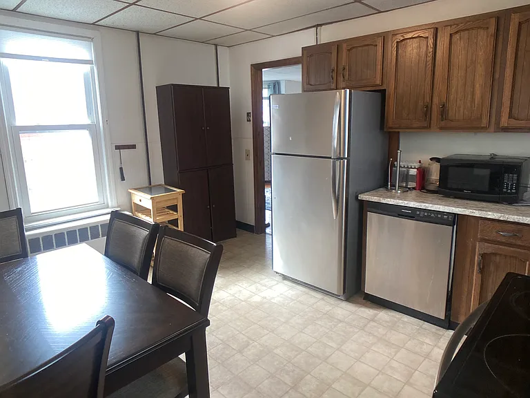 88 Concord Ave #1 — Photo 6