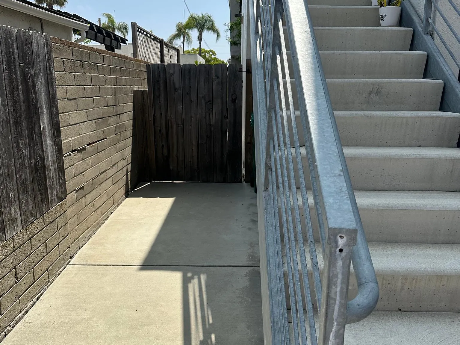 4435 Felton St — Photo 3