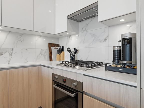 2nd image of 5311 Goring St #2503