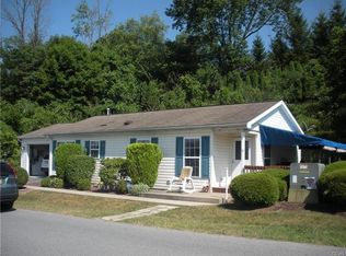 15 Abbey Rd, Easton, PA 18040