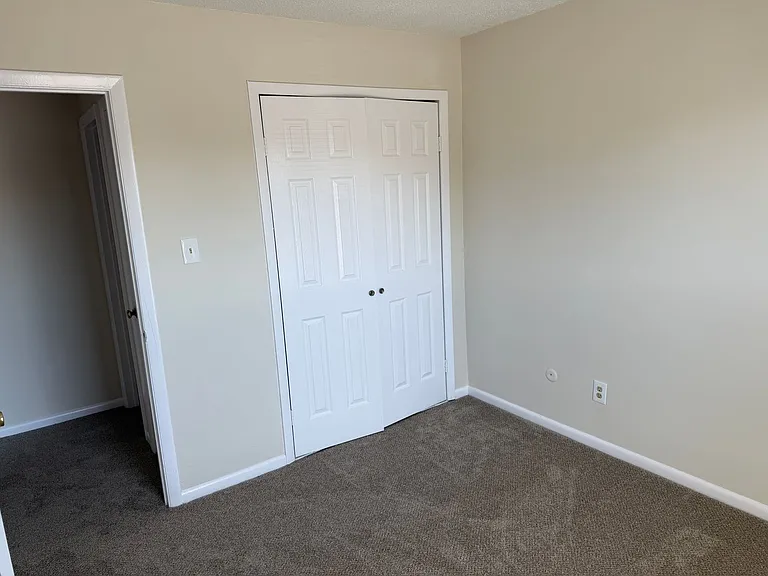 629 Counselor Sq — Photo 24
