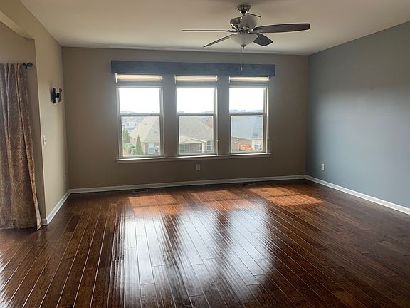 Great Rm.
16'-6"x17'-6"
