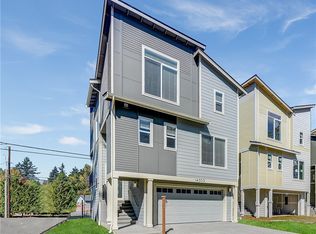 14305 47th Pl W #2, Edmonds, WA 98026