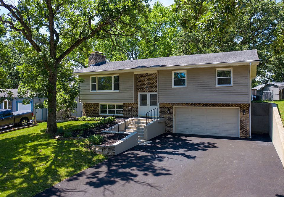 1st image of 1405 Eastwood Ln