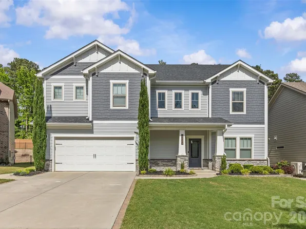 11209 Flenniken Ct, Charlotte, NC 28277