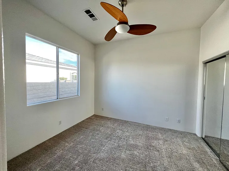 40921 Hovley Ct — Photo 29