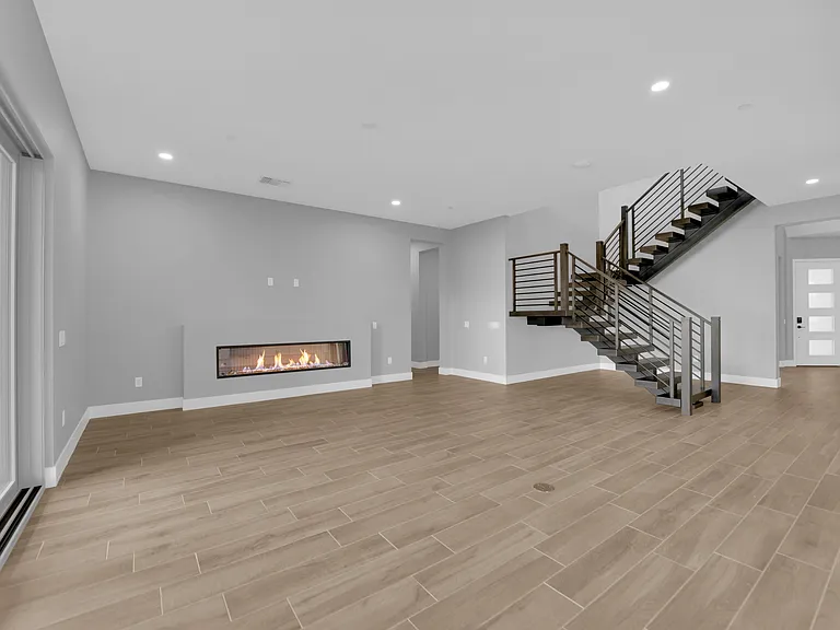 10648 Stone Ledge Ave — Photo 12