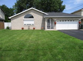3222 W 155th St, Harvey, IL 60428