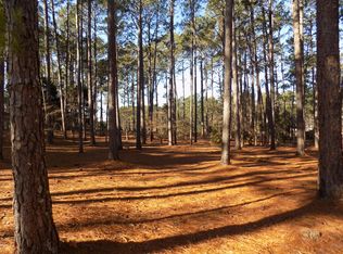 340 Lake Dornoch Dr, Pinehurst, NC 28374