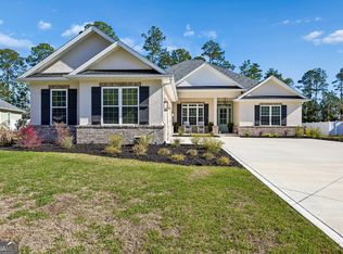 204 Fiddlers Cove Dr, Kingsland, GA 31548