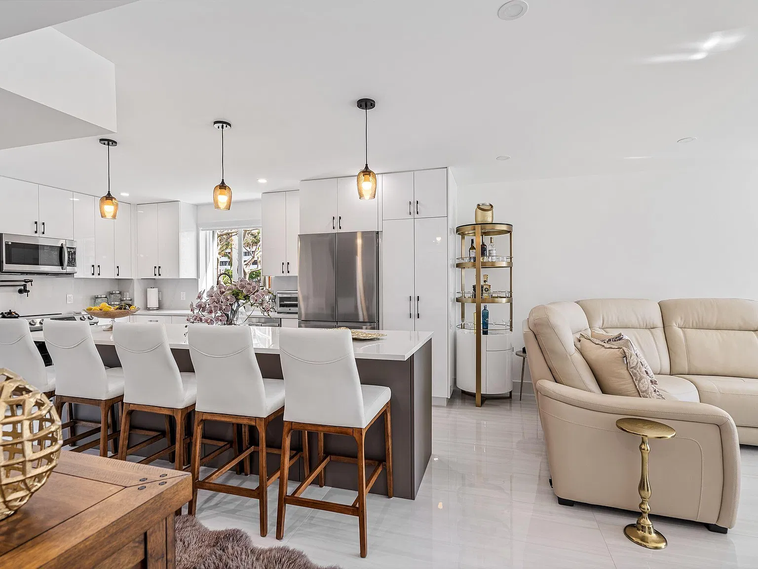2700 Banyan Rd — Photo 4