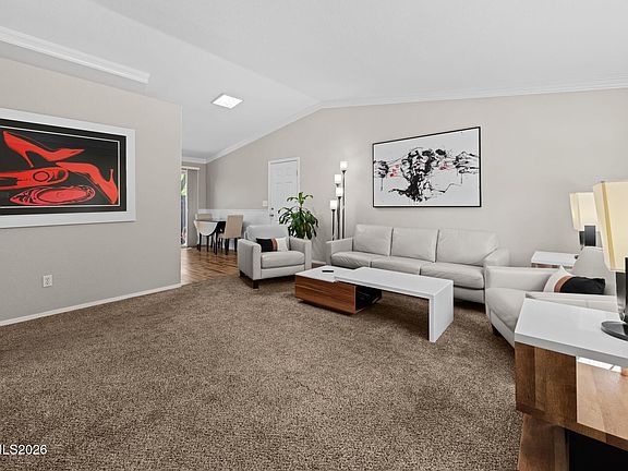 4th image of 581 Stafford Way