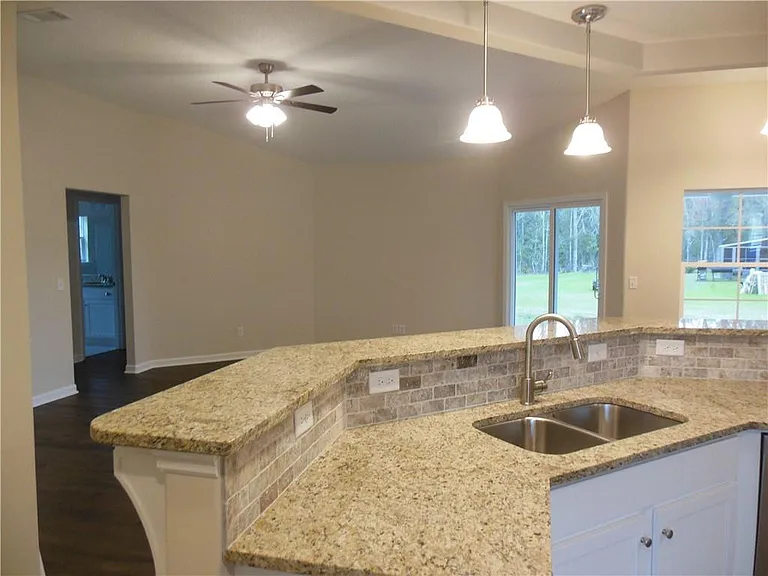 308 Pecan Pointe Dr — Photo 4