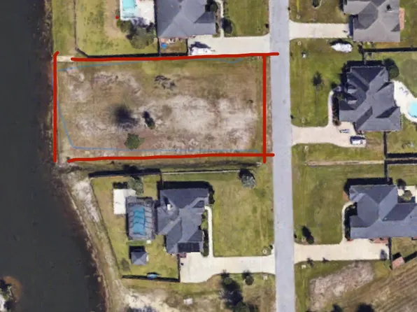 7509 Nautical Ct, Southport, FL 32409