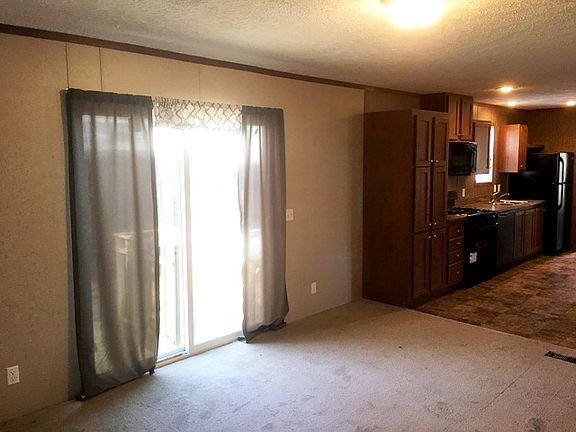 4th image of 9132 Darby Dr