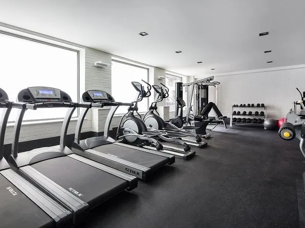 180 Franklin Avenue image 11 of 14