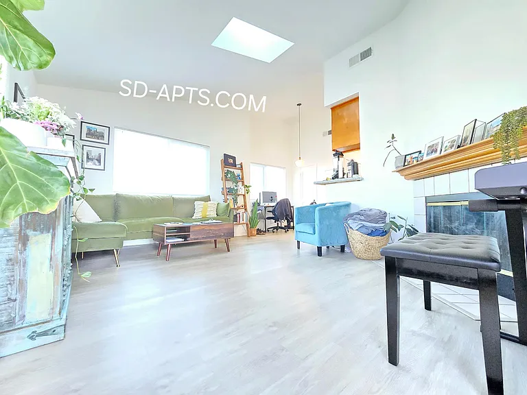 3760 3rd Ave #3 — Photo 2