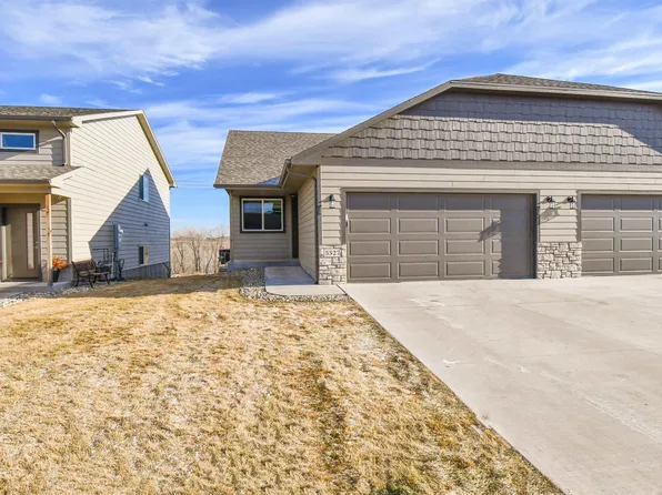 5527 E Brennan Dr, Sioux Falls, SD 57110