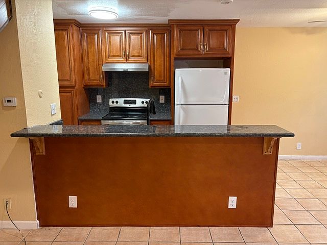 1st image of 5573 Eagles Ln APT 3